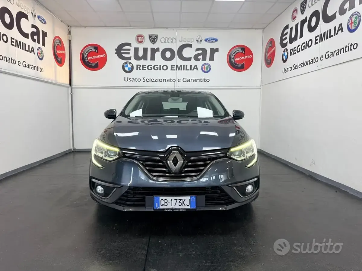 Usata Renault Mégane IV Intens 116 CV (85 kW) 2020 Grigio Berlina