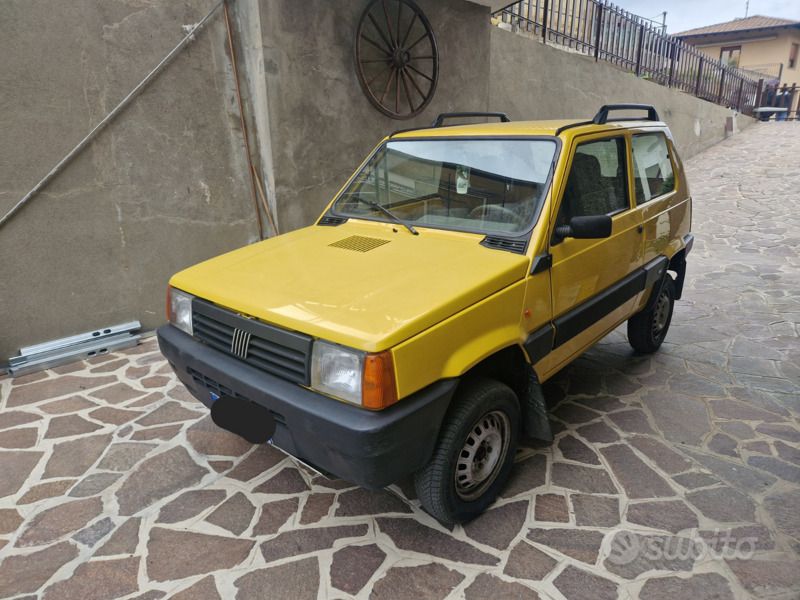 Giallo Usata 2003 Fiat Panda 4x4 Due volumi | 8000 € (Buon prezzo) - Immagine 1/4