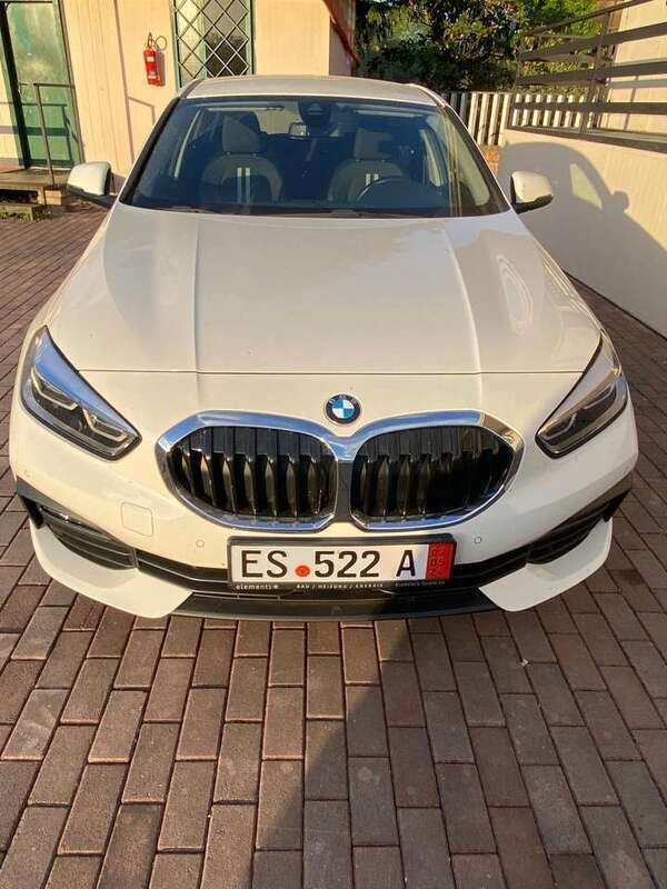 Usata BMW 118 Sport Line 150 CV (110 kW) 2020 Bianco Utilitaria