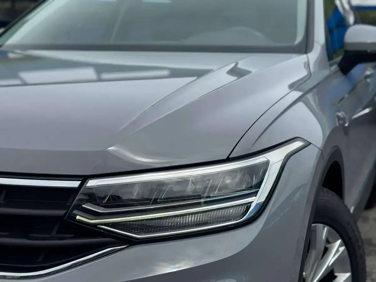Usata VW Tiguan Life 150 CV (110 kW) 2021 Grigio SUV