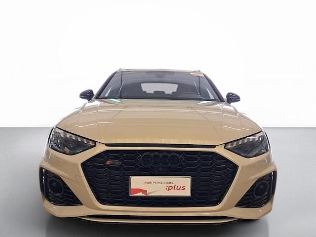 Usata Audi RS4 Ambiente 450 CV (330 kW) 2024 Verniciature personalizzate audi exclusi Station wagon