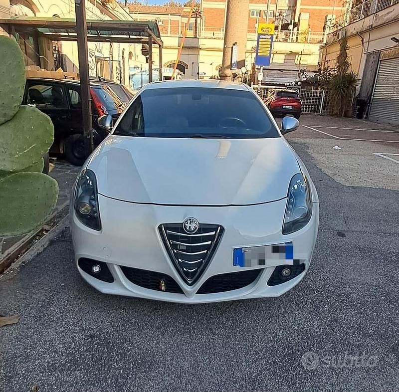 Usata Alfa Romeo Giulietta 170 CV (125 kW) 2013 Bianco Utilitaria
