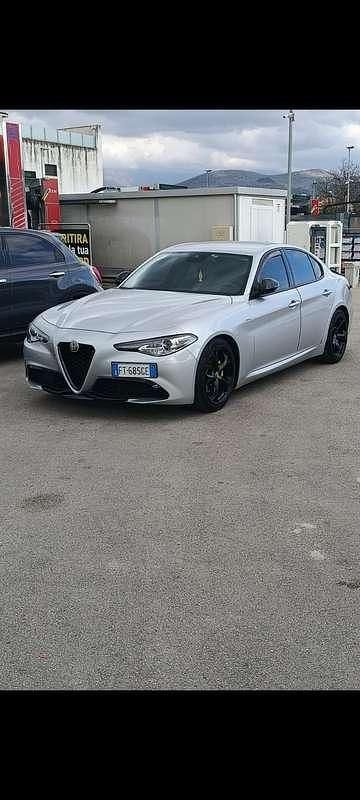 Usata Alfa Romeo Giulia 160 CV (117 kW) 2018 Berlina