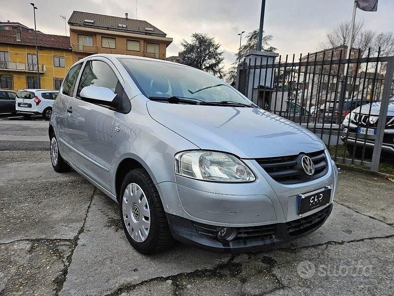 Usata VW Fox 54 CV (39 kW) 2009 Grigio Utilitaria