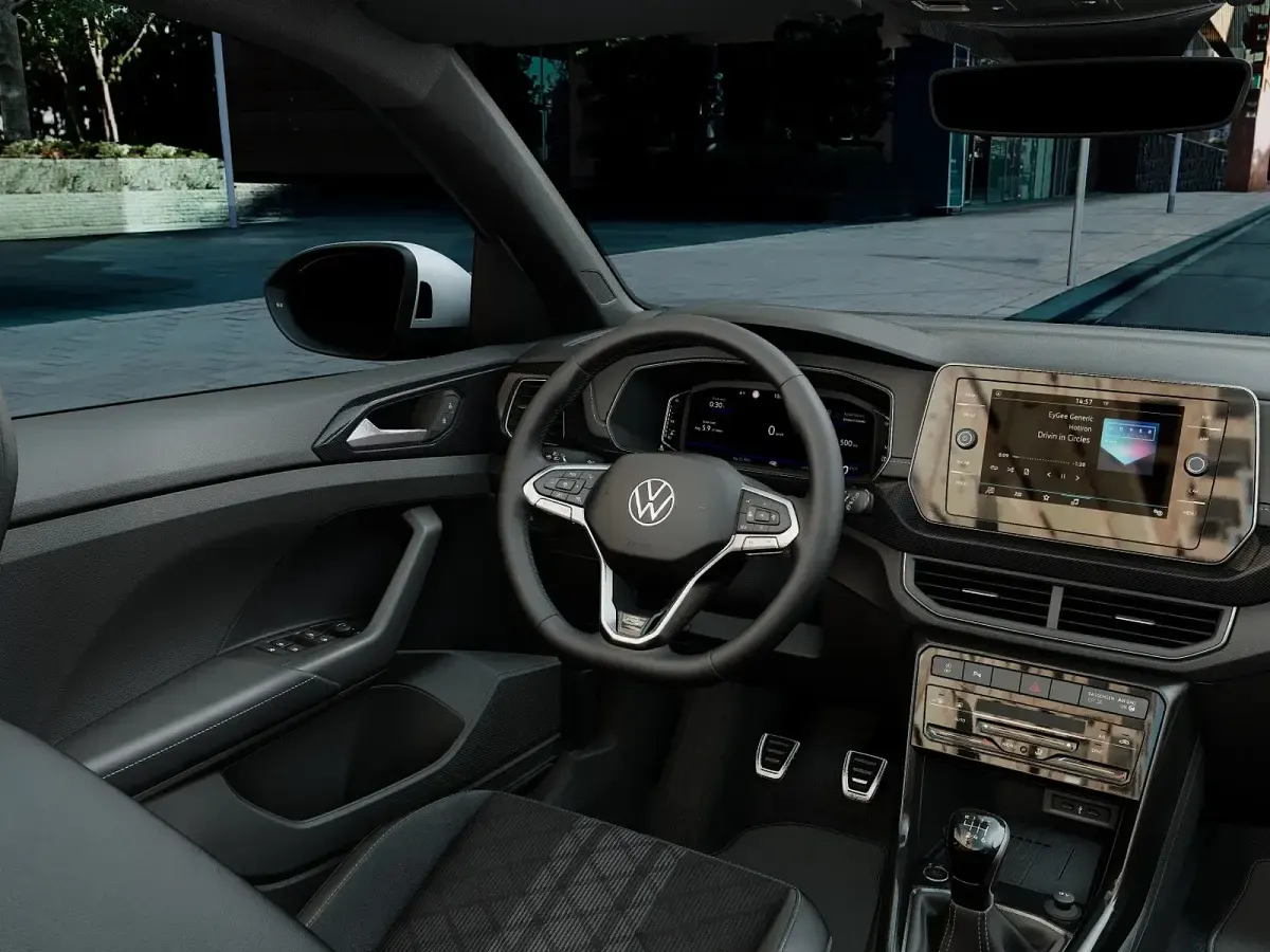 Nuova VW T-Cross R-line Plus 116 CV (85 kW) 2026 Reflex silver metallizzato SUV