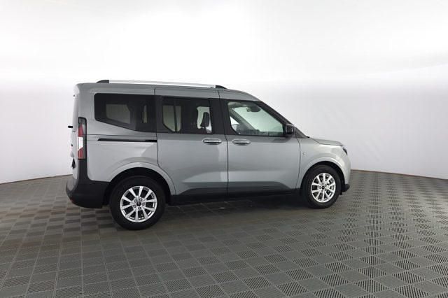Usata Ford Tourneo Courier Titanium 123 CV (90 kW) 2025 Argento Monovolume