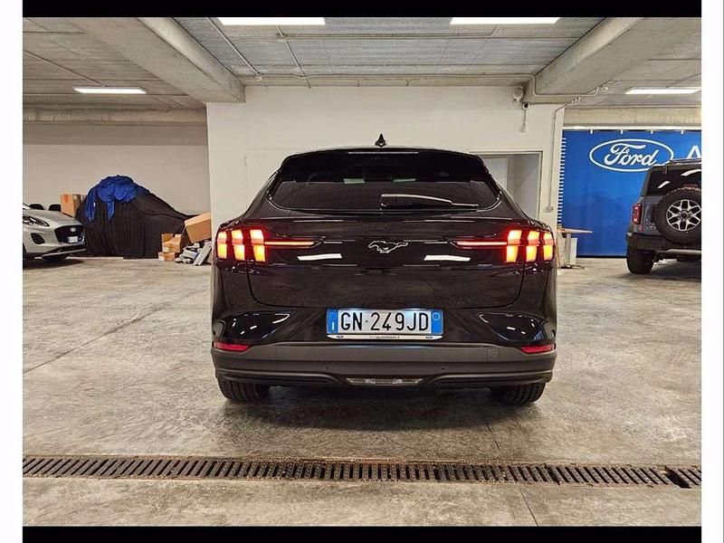 Usata Ford Mustang Mach-E Extended Range 216 kW (294 CV) 2023 Agate black SUV