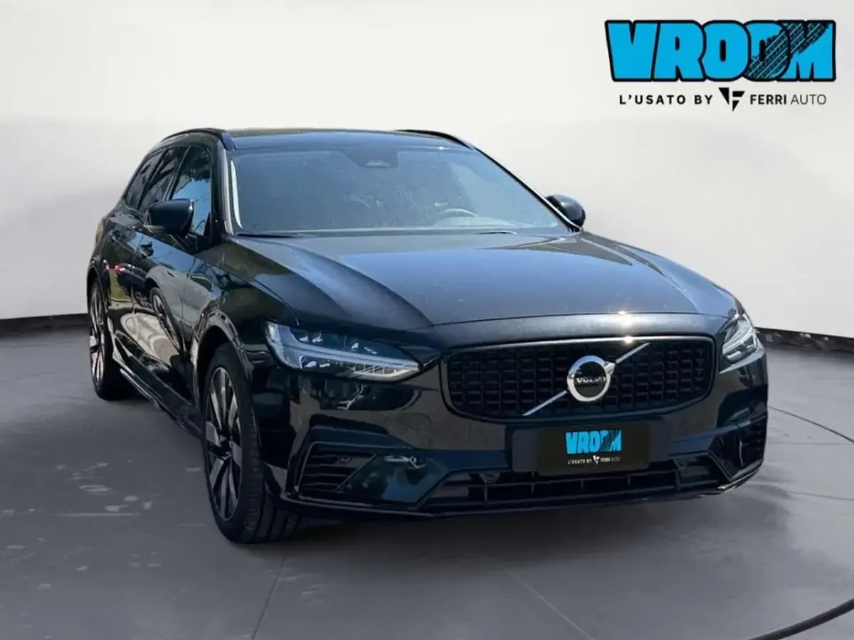 Nuova Volvo V90 Plus 253 CV (186 kW) 2025 Nero Station wagon