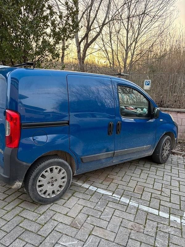 Usata Fiat Fiorino 78 CV (57 kW) 2012 Blu Monovolume