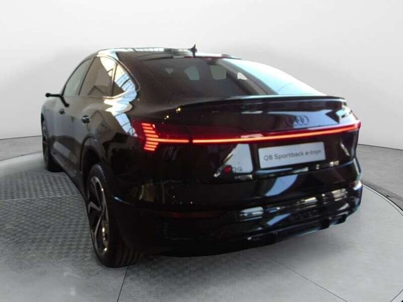 Usata Audi Q8 e-tron Ambiente 158 kW (215 CV) 2024 Nero SUV
