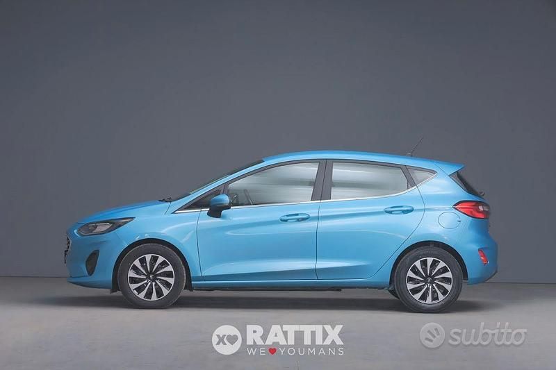 Begagnad Ford T 2022 Blå Sedan