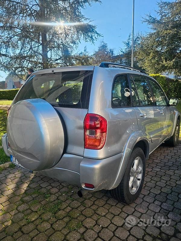 Usata Toyota RAV4 2003 SUV