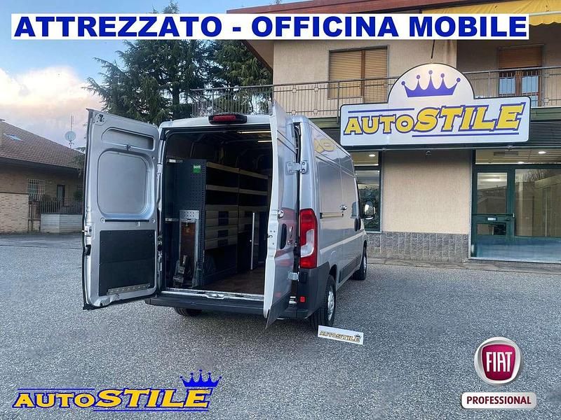 Usata Fiat Ducato 116 CV (85 kW) 2016 Argento Furgone