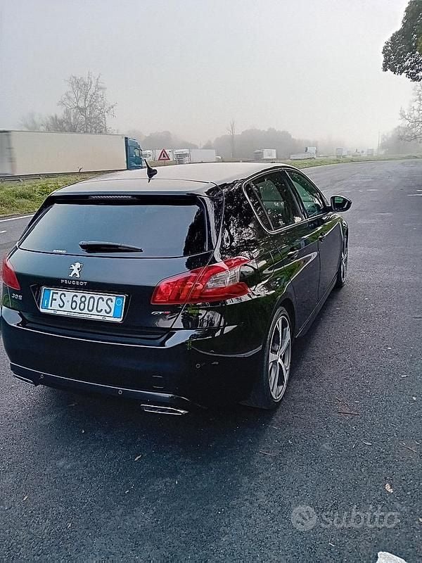 Usado Peugeot 308 GTi 177 CV (130 kW) 2018 Negro Berlina