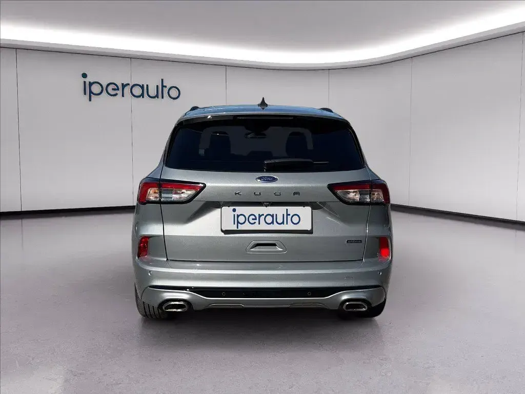 Usata Ford Kuga ST-Line X 225 CV (165 kW) 2023 Argento SUV