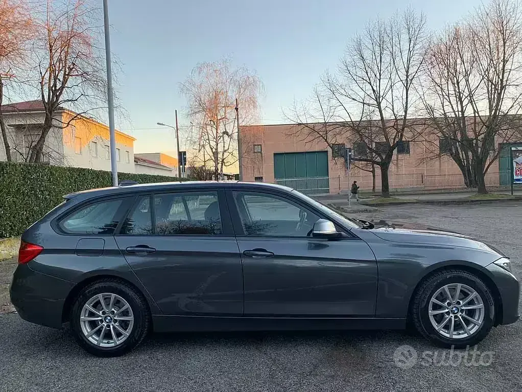 Usata BMW 318 143 CV (105 kW) 2014 Grigio Monovolume
