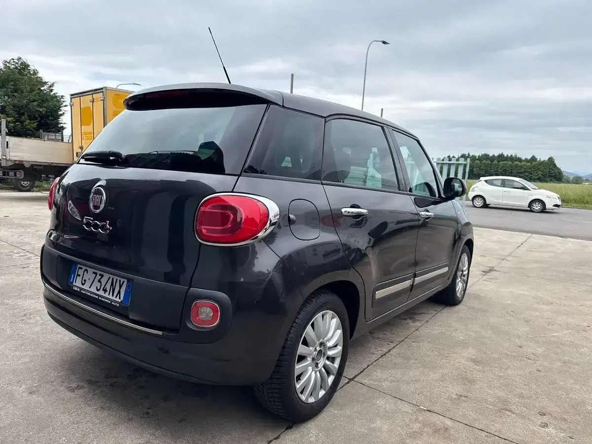 Usata Fiat 500L 95 CV (69 kW) 2016 Nero Monovolume