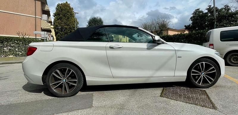 Usata BMW 218 Sport Line 150 CV (110 kW) 2018 Bianco Cabrio
