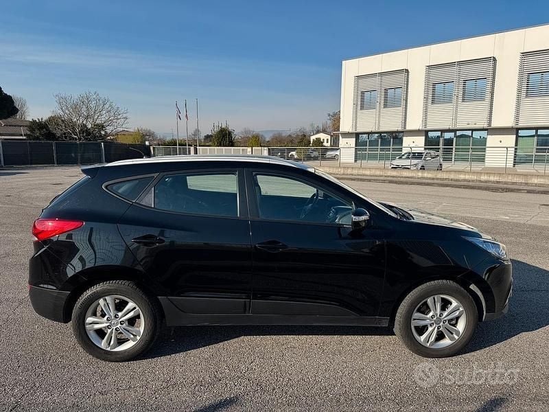 Usata Hyundai ix35 Style 116 CV (85 kW) 2012 Nero SUV