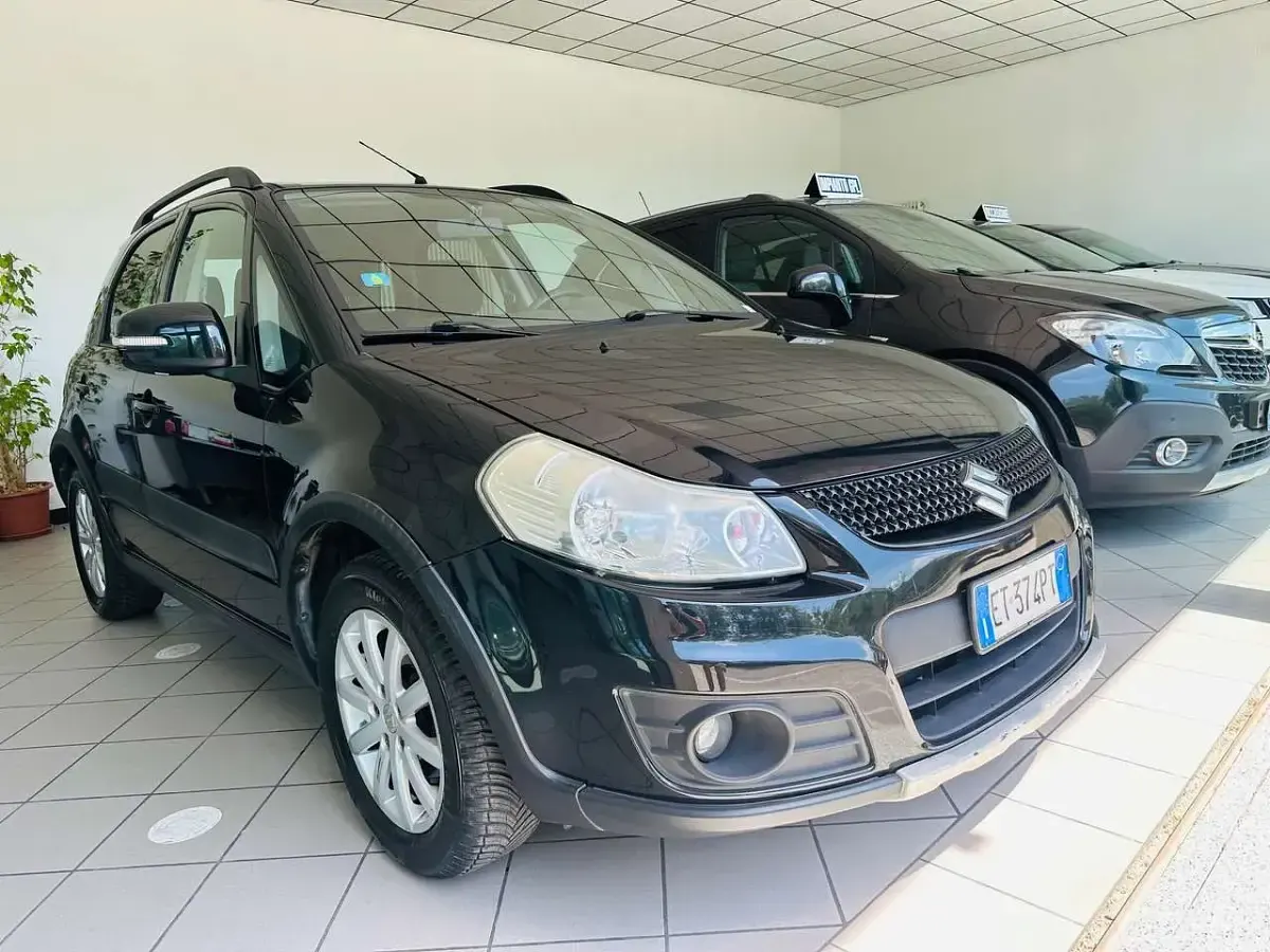 Usata Suzuki SX4 GLX 120 CV (88 kW) 2014 Met SUV