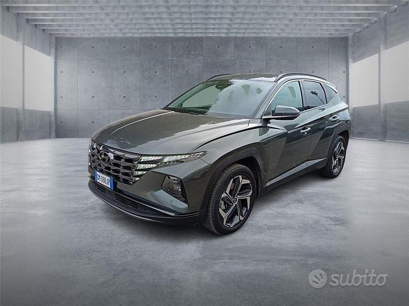 Usata Hyundai Tucson 179 CV (131 kW) 2023 Grigio SUV