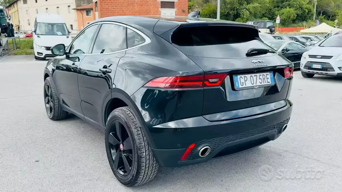 Usata Jaguar E-Pace 179 CV (131 kW) 2020 Nero SUV