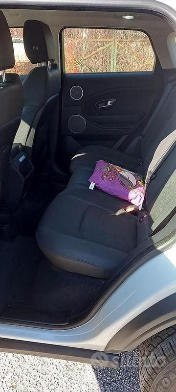 Usata Land Rover Range Rover evoque 150 CV (110 kW) 2016 Bianco SUV