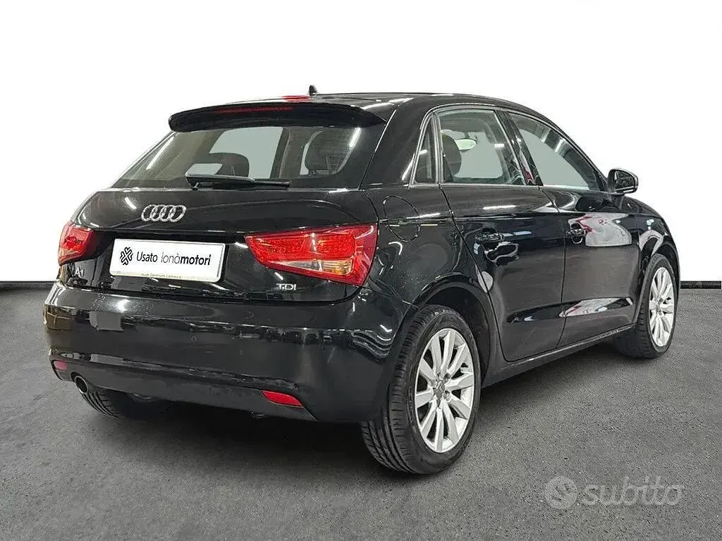 Usata Audi A1 Sportback Ambition 105 CV (77 kW) 2014 Nero Utilitaria