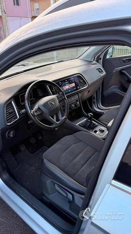 Usata Seat Ateca 116 CV (85 kW) 2020 Grigio SUV