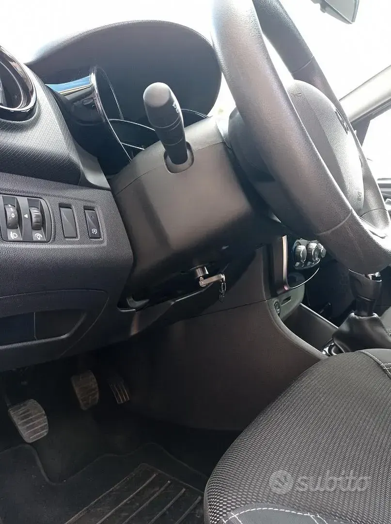 Usata Renault Clio 90 CV (66 kW) 2018 Grigio Station wagon