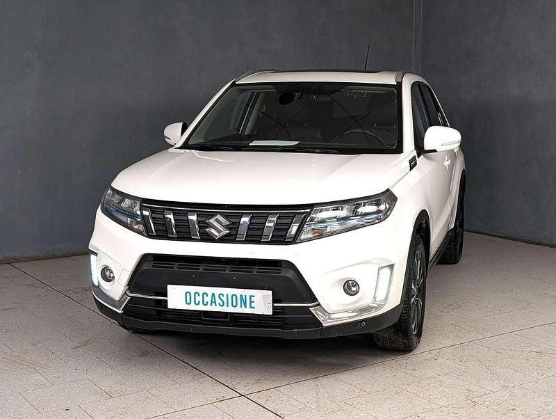 Usata Suzuki Vitara 129 CV (94 kW) 2021 Bianco SUV