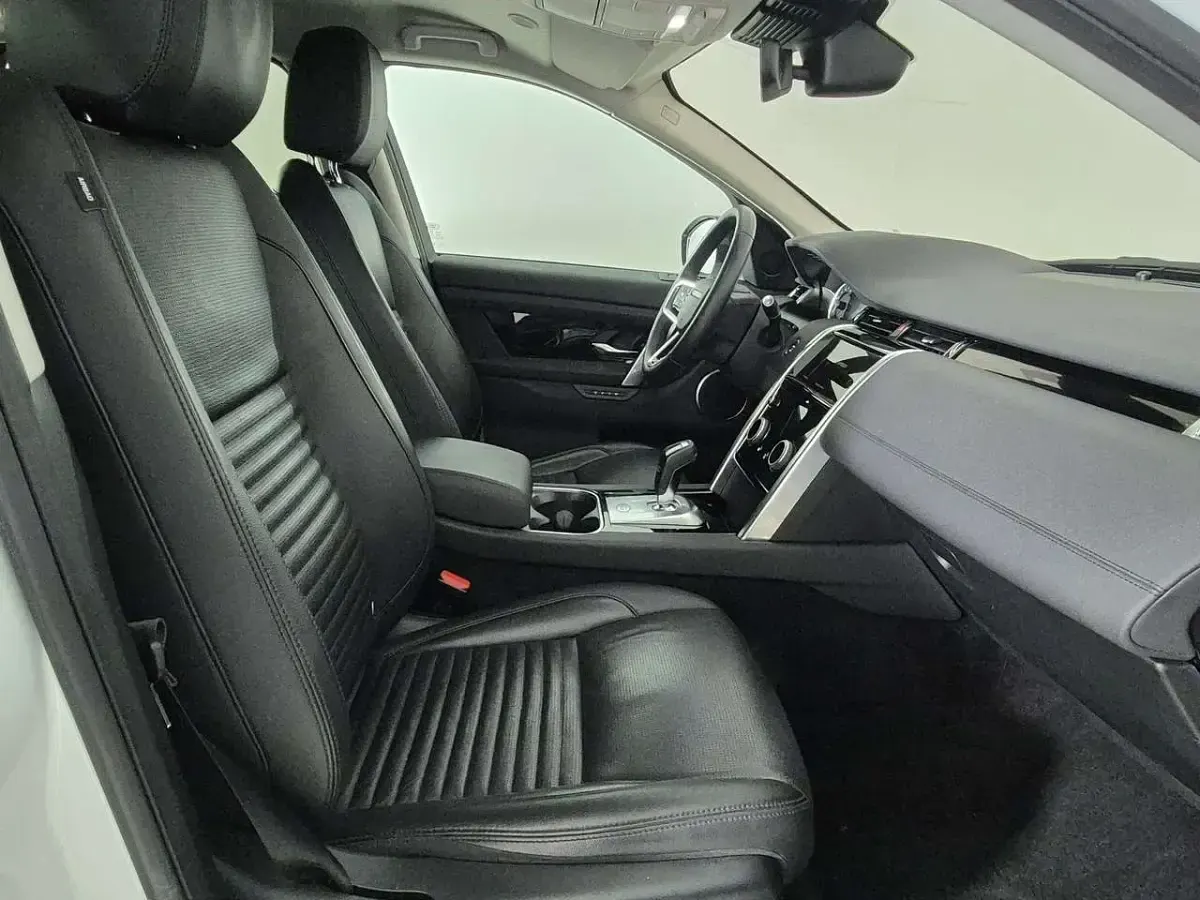 Usata Land Rover Discovery 5 SE 163 CV (119 kW) 2023 Bianco SUV