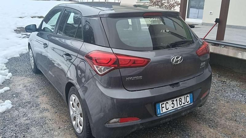 Usata Hyundai i20 Classic 73 CV (53 kW) 2016 Utilitaria