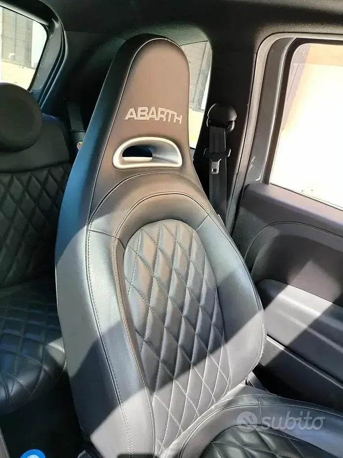 Usata Abarth 595 Turismo 165 CV (121 kW) 2021 Grigio