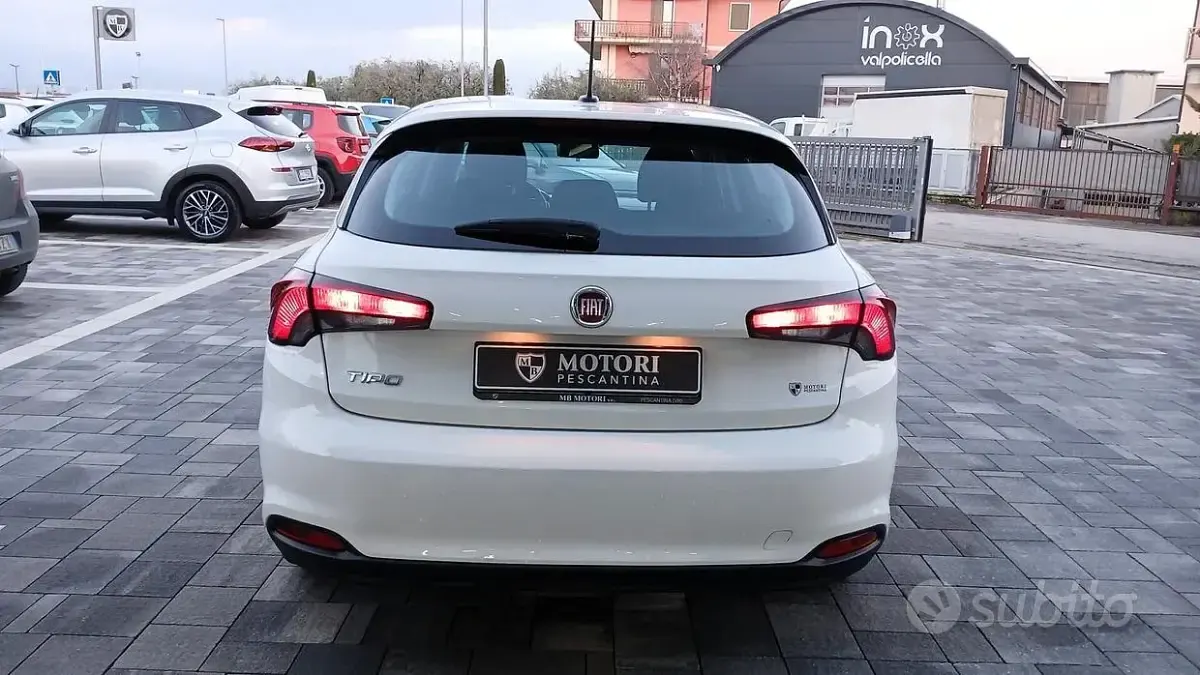 Usata Fiat Tipo 101 CV (74 kW) 2023 Bianco Berlina