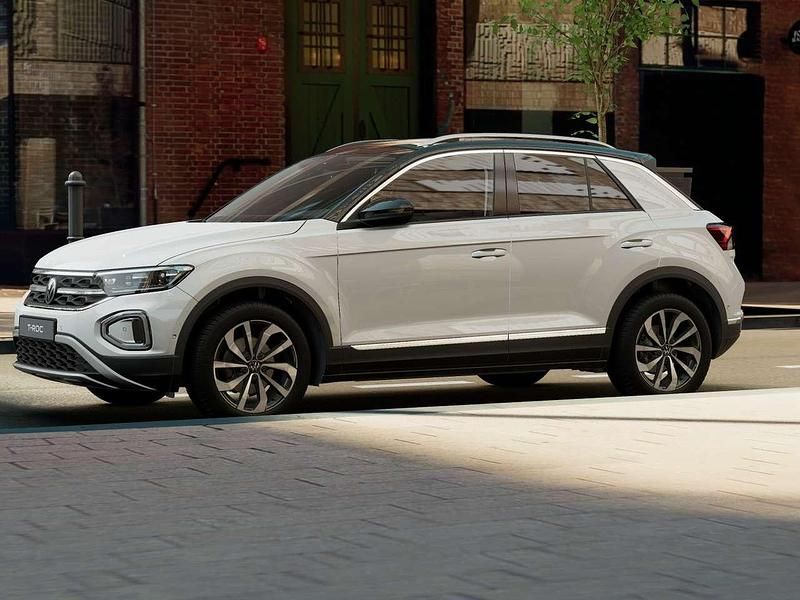 Usata VW T-Roc Style 116 CV (85 kW) 2024 Pure white nero SUV