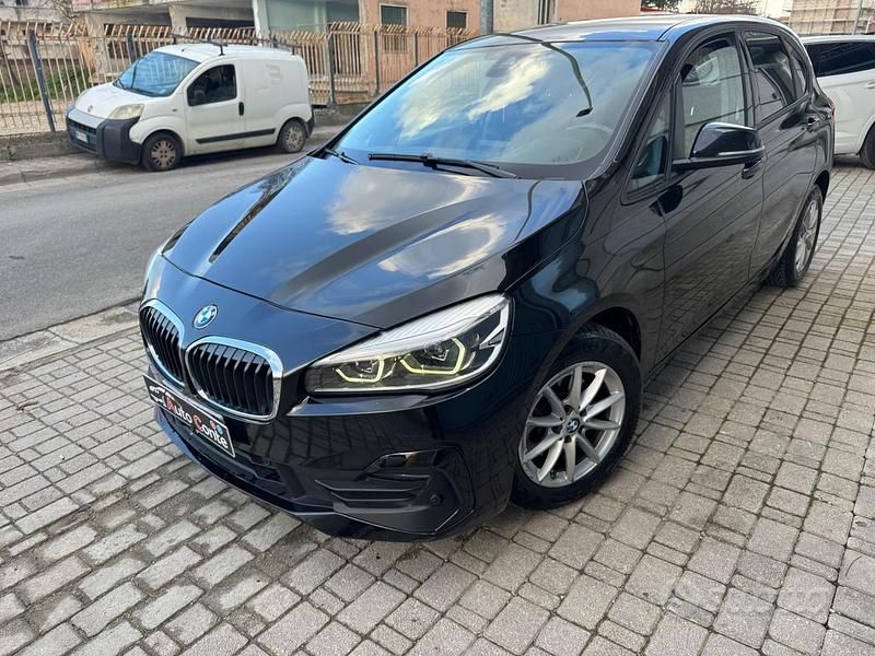 Usata BMW 216 Advantage 116 CV (85 kW) 2019 Nero Station wagon