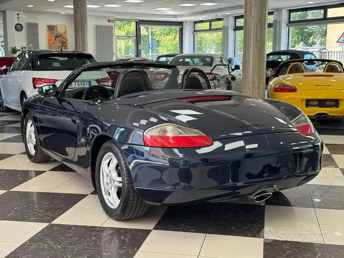 Usata Porsche Boxster 205 CV (150 kW) 1999 Blu/azzurro Cabrio