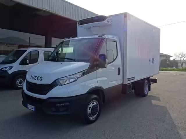 Usata Iveco Daily 160 CV (117 kW) 2024 Bianco Furgone