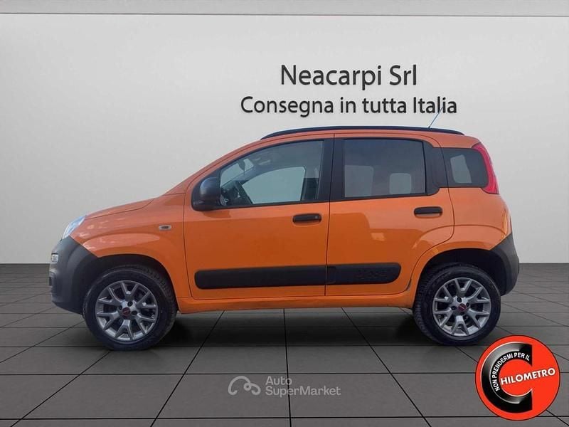 Usata Fiat Panda 4x4 80 CV (58 kW) 2017 Orange pastello Utilitaria