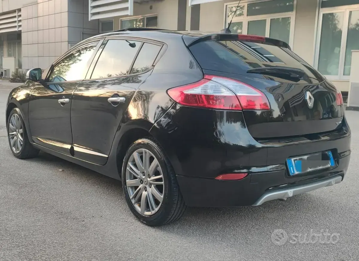 Usata Renault Mégane GT Line GT-Line 110 CV (80 kW) 2010 Nero Berlina