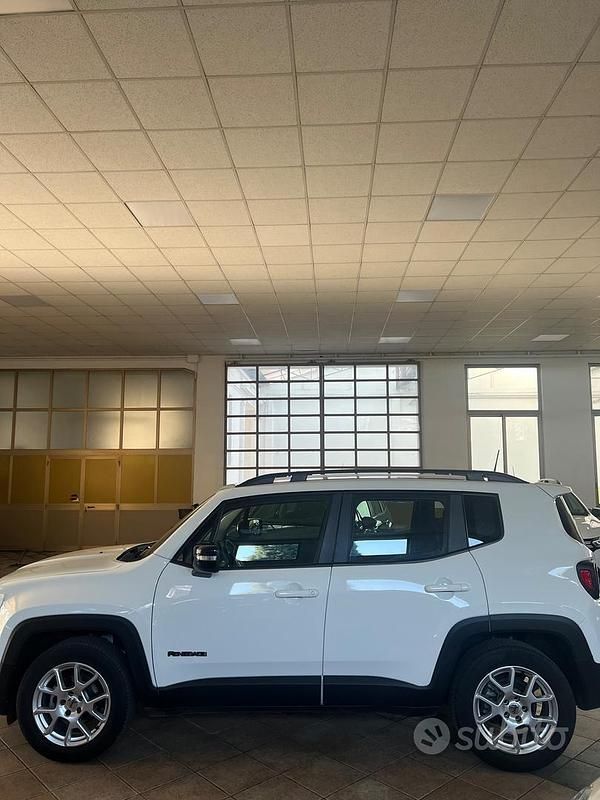 Usata Jeep Renegade Limited 131 CV (96 kW) 2023 Bianco SUV