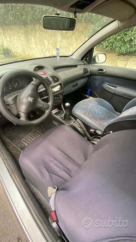 Usata Peugeot 206 60 CV (44 kW) 2000 Berlina