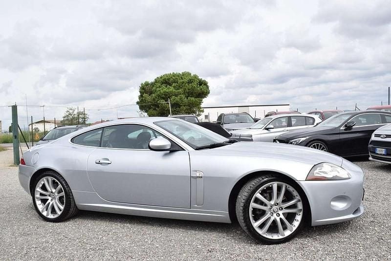 Usata Jaguar XK 298 CV (219 kW) 2007 Argento Coupé