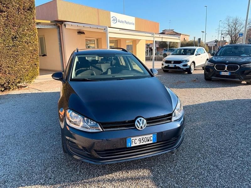 Usata VW Golf VII Business 149 CV (109 kW) 2016 Blu Station wagon