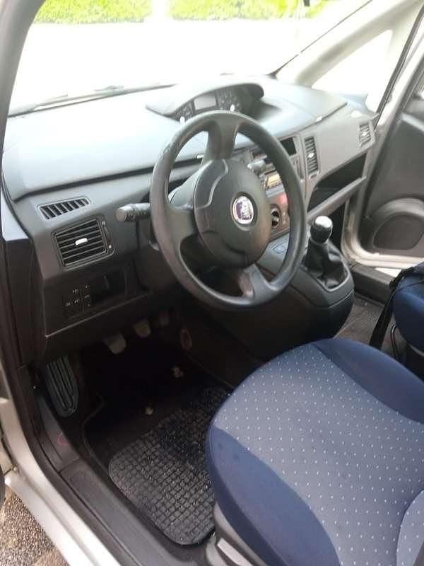 Usata Fiat Idea Active 95 CV (69 kW) 2012 Monovolume