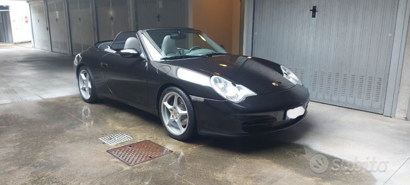 Usata Porsche 911 Carrera Cabriolet 320 CV (235 kW) 2002 Nero Cabrio