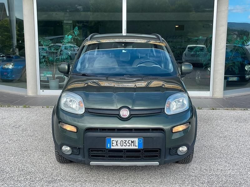 Usata Fiat Panda 4x4 S 75 CV (55 kW) 2014 Verde Utilitaria