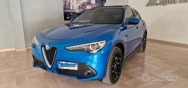 Usata Alfa Romeo Stelvio Veloce 210 CV (154 kW) 2019 Blu SUV