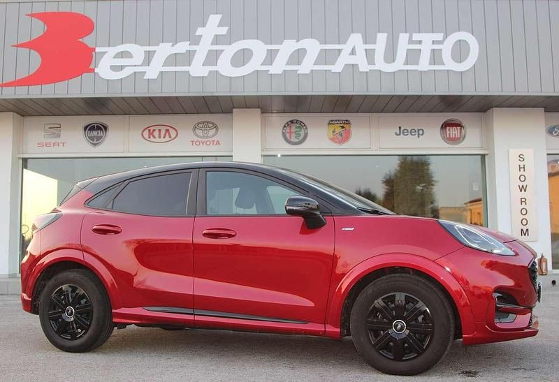 Rosso cupo Usata 2023 Ford Puma ST-Line SUV | 16.500 € (Ottimo prezzo) - Immagine 1/4